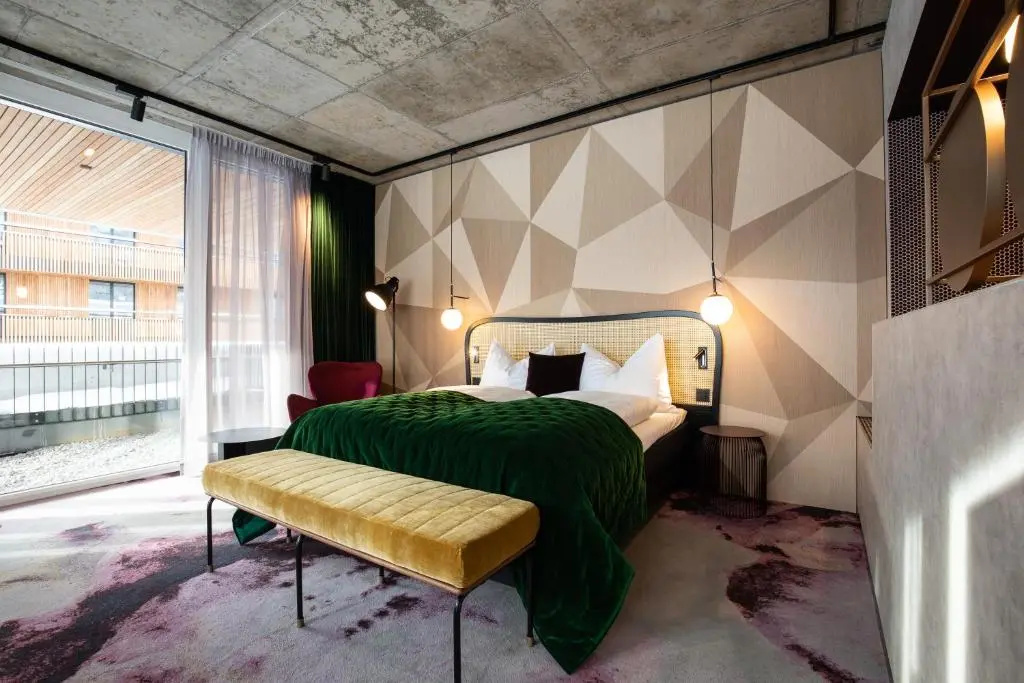 Standard Double room (full double bed)