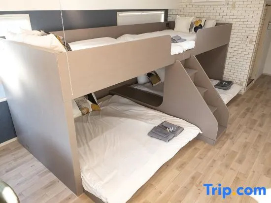 Shinjuku | Maximum 8ppl | Double×2　King×2 | 3-minute walk from the station | 42sqm private | 사진 2