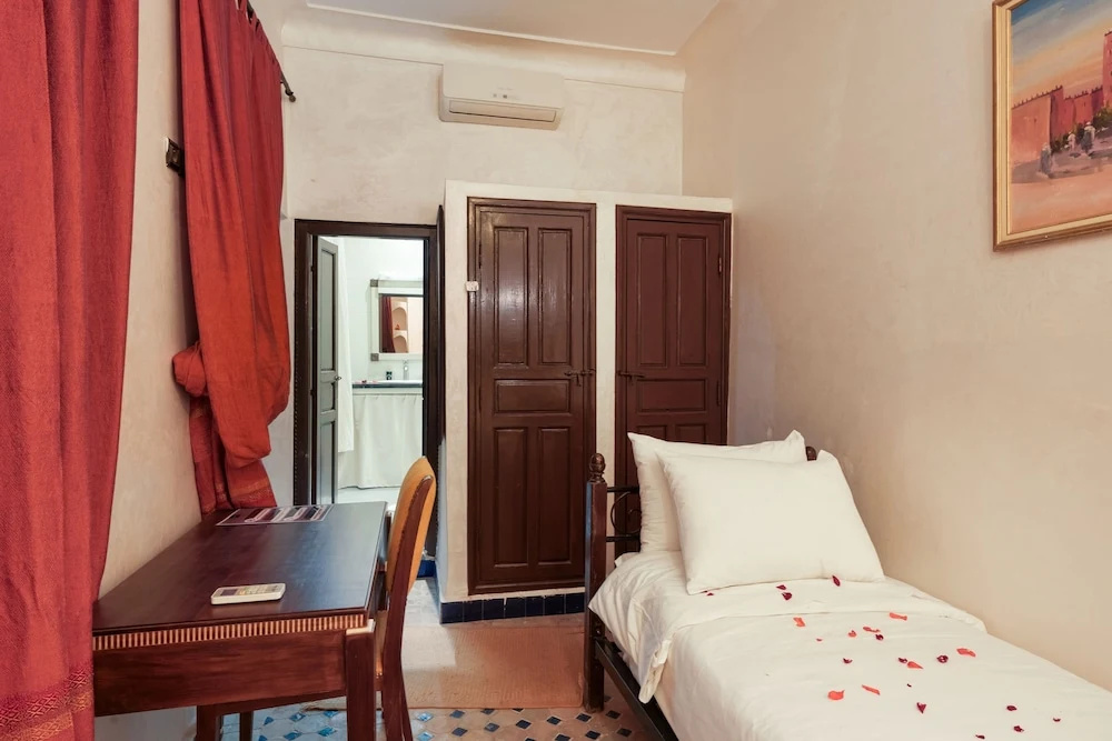 Superior Double room (full double bed)