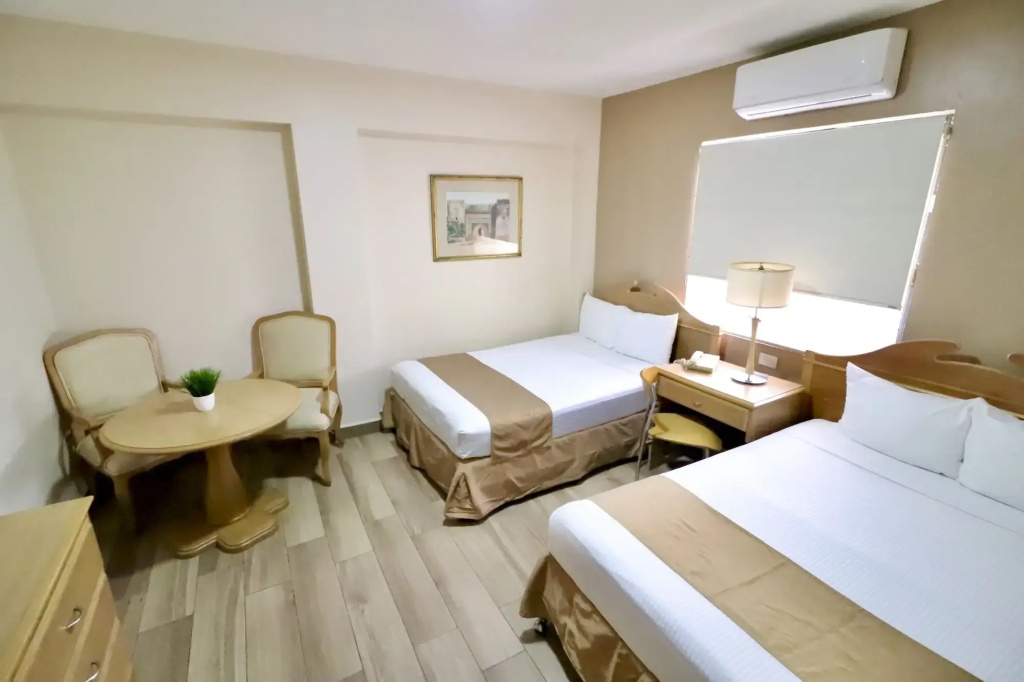 Hotel photo 2