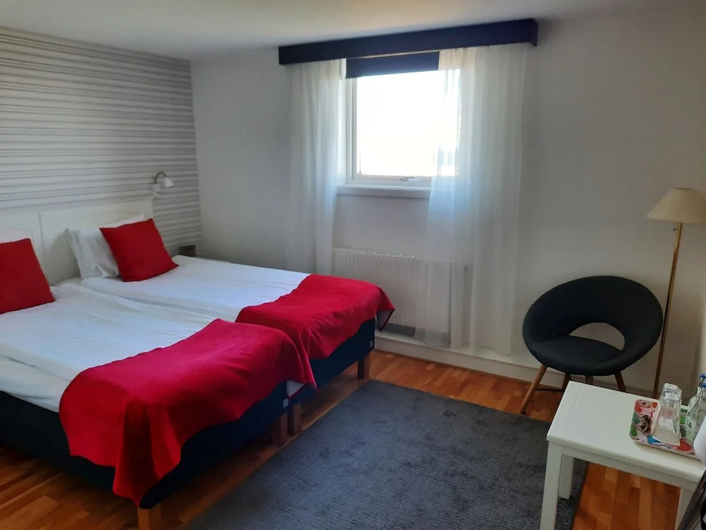 Standard Double room with sea view twin beds