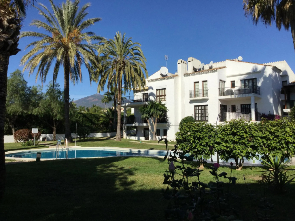 27270 - Family Apartment Close To Puerto Banus