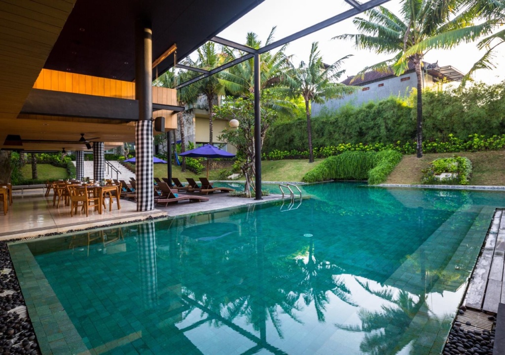 Отель Dialoog Seminyak в Керобокан Келоде