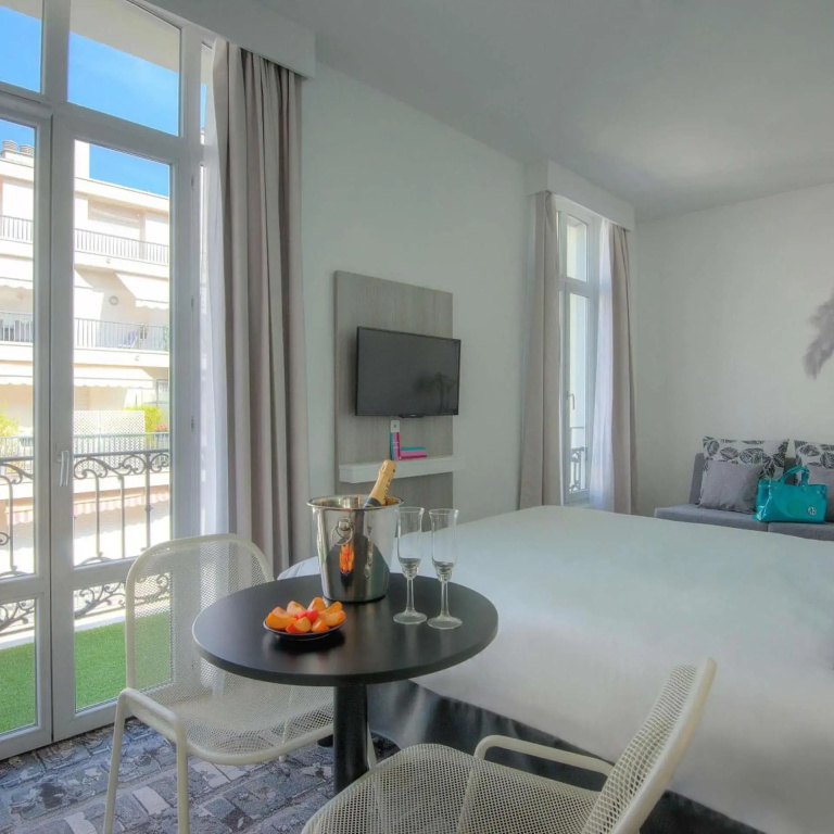 Hotel photo 42