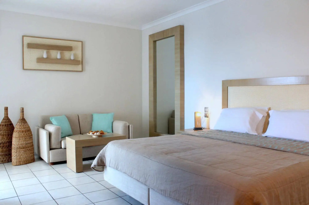 Golden Milos Beach House by Domotel by null