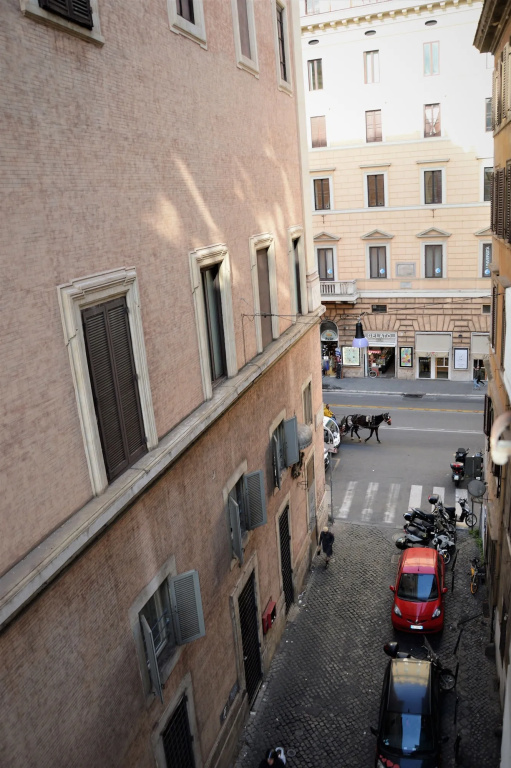 Navona Style