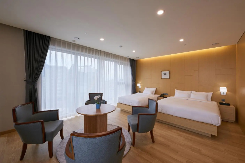 Standard Double Family room (twin beds)