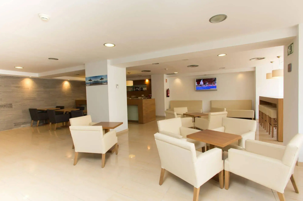 Hotel photo 26
