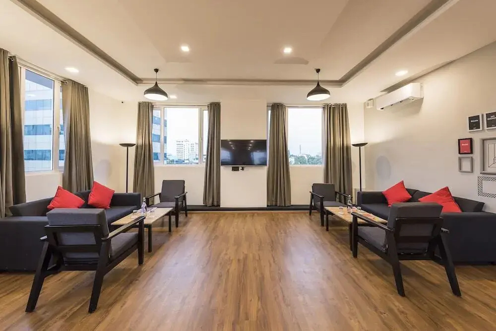 Suvarna Inn by OYO Rooms - Général
