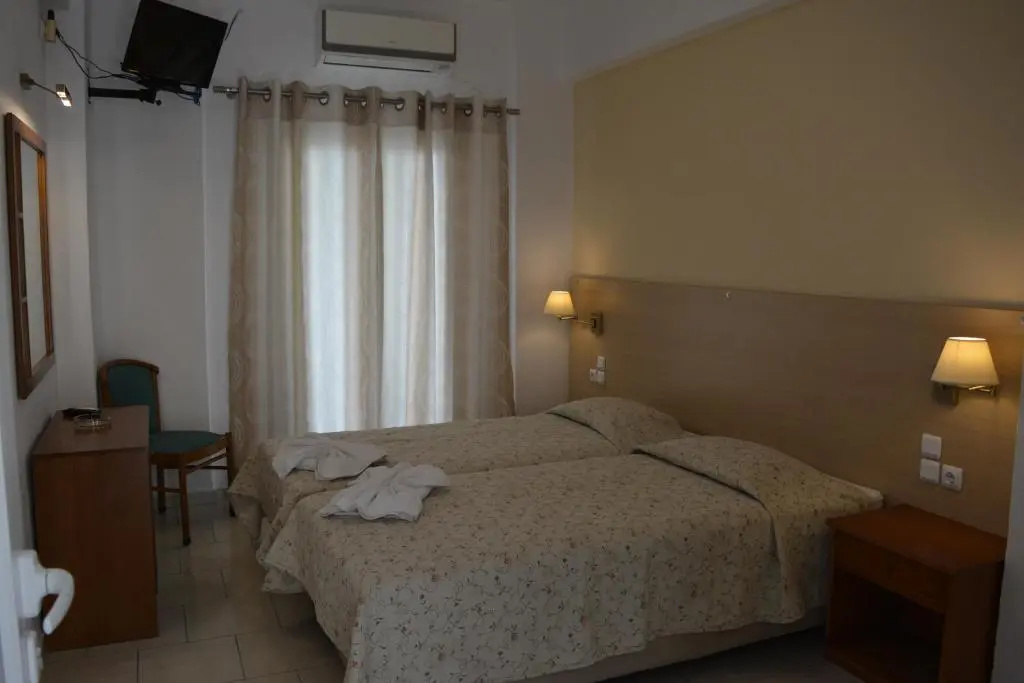 Standard Double room (twin beds)