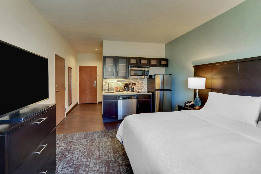 Staybridge Suites San Angelo by IHG - фото 48