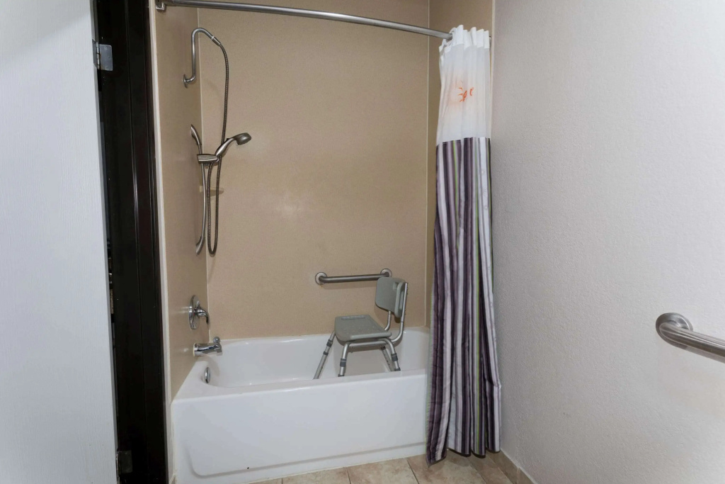 Baymont by Wyndham Henderson Northeast Denver - Général