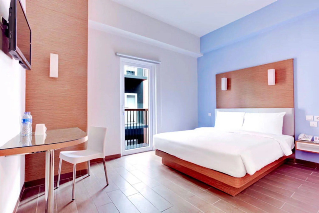 Отель Amaris Hotel Pratama Nusa Dua в Беное