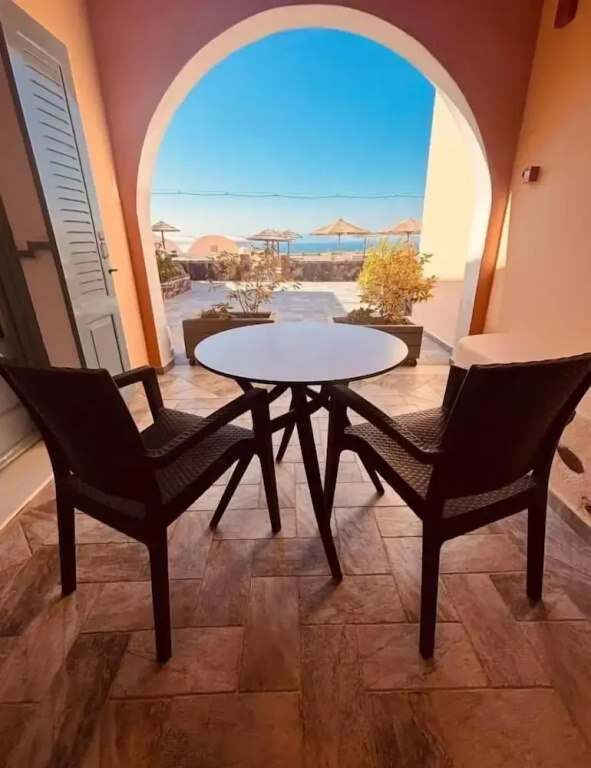 Studio with sea view