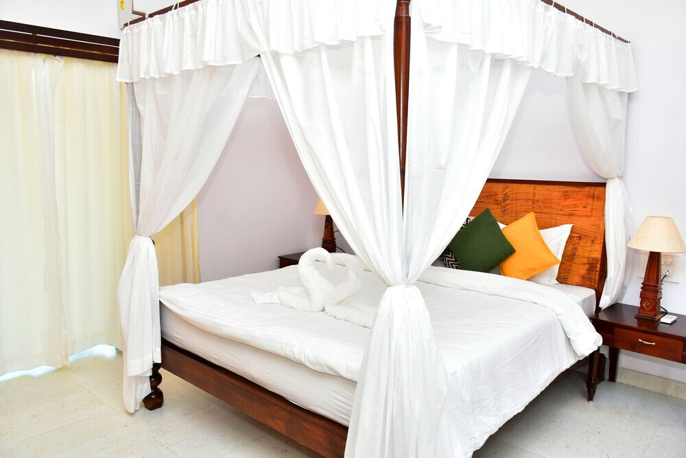 Naga Cottages