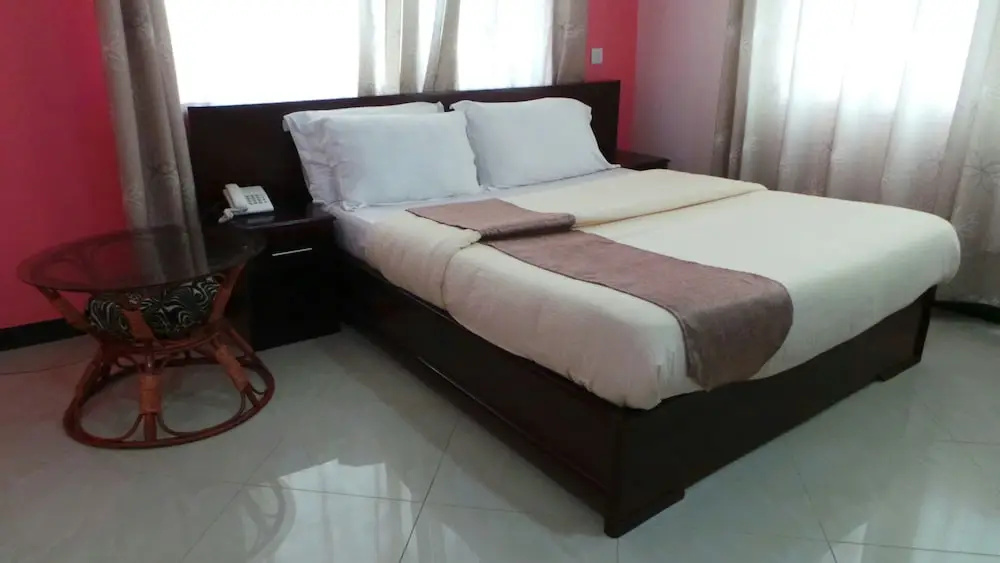 Fahari Hotel - Chambres