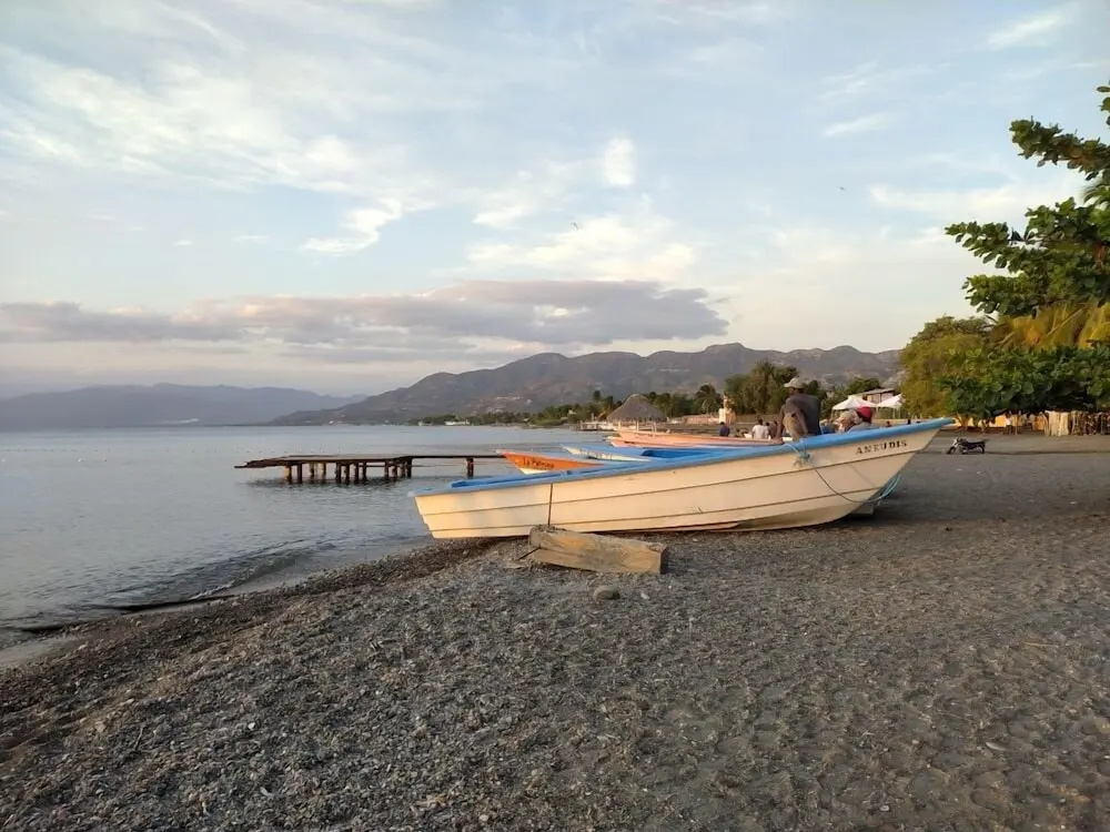 Beach & Waterfront