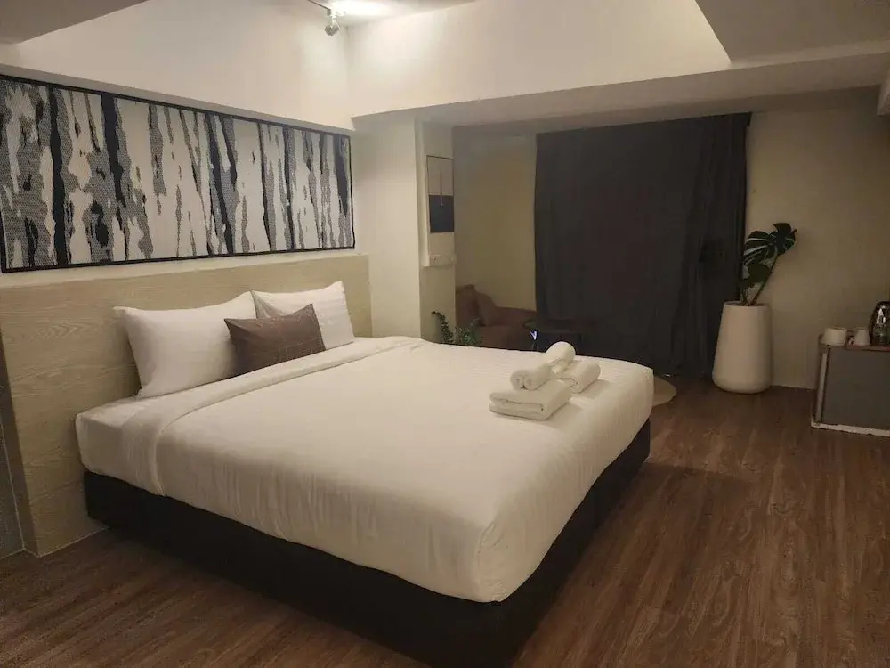 ZAYN Phrom Phong Hotel - Near Skytrain Phrom Phong Station — фото
