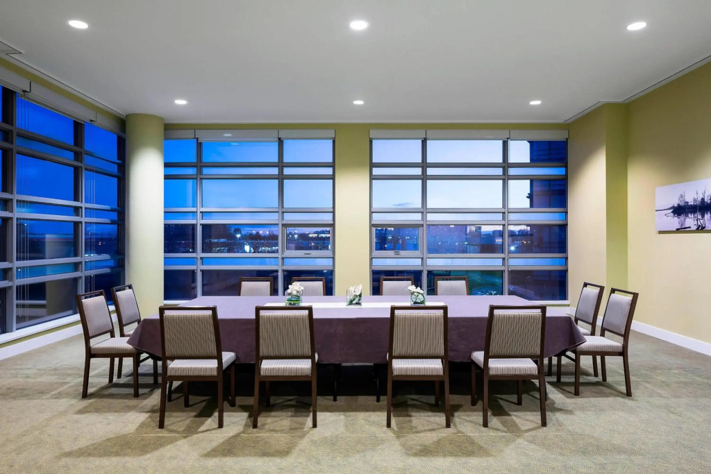 The Westin Wall Centre, Vancouver Airport - фото 48