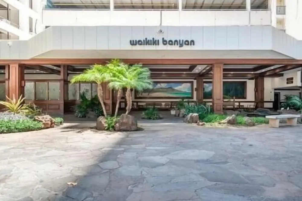 High Level Waikiki Condo - Enjoy Ocean Views From Your Private Lanai!