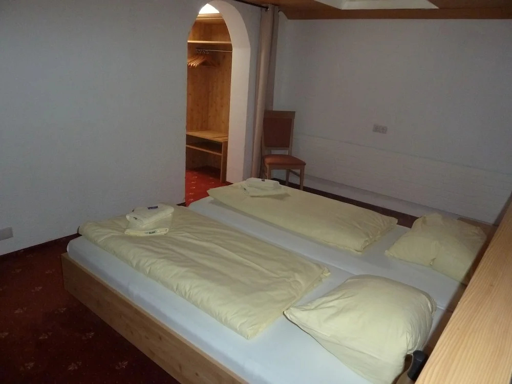 T3 Alpenhotel Garfrescha - Chambres
