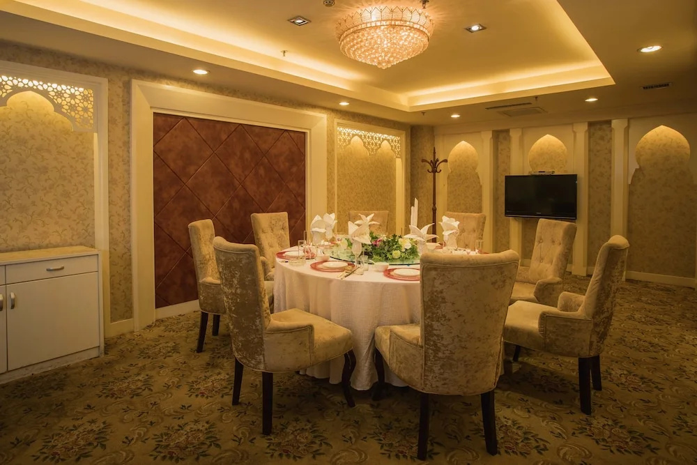 Excemon Xinjiang Yilite Hotel - Général