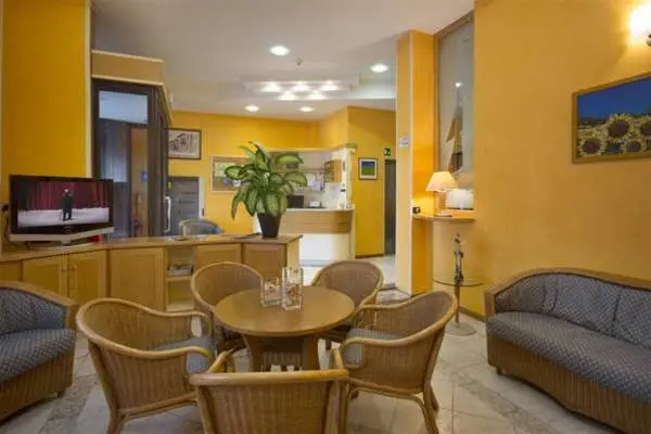 Hotel photo 12