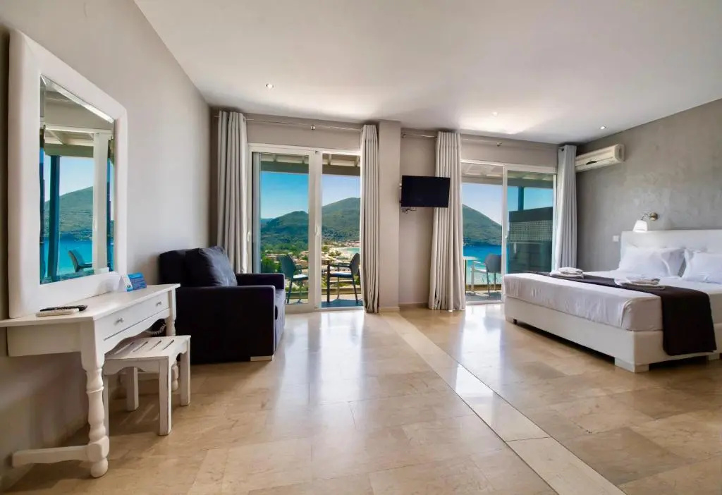 Standard Family room with sea view