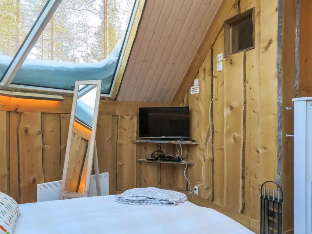 Arctic hut. laanila photo 5