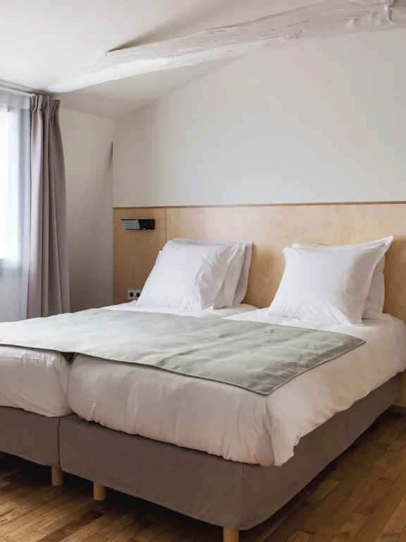 New Hotel Opera 32