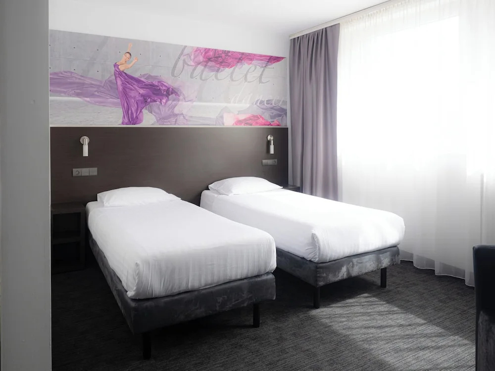 Premium Double room (twin beds)