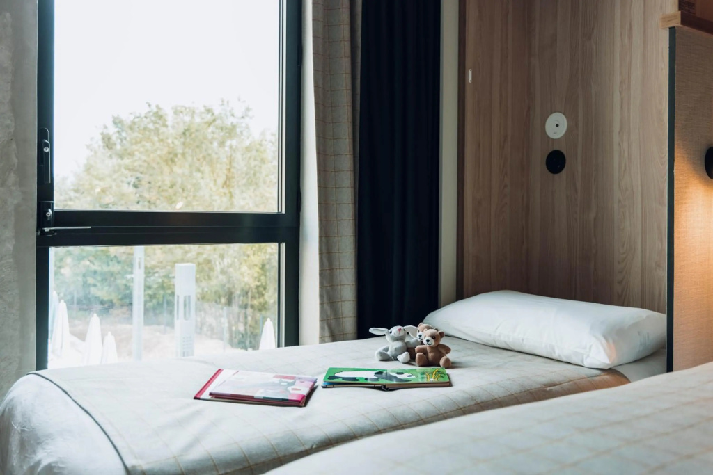 Afficher la photo 7 — ibis Styles La Rochelle Centre Gare