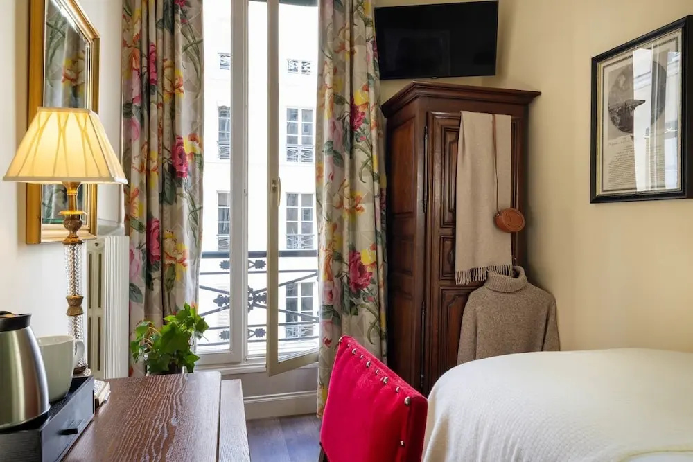 Solo Single room