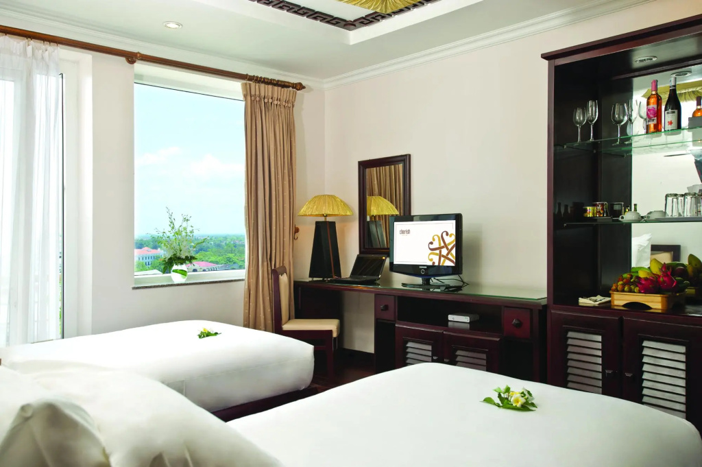 Deluxe Double room with city view (twin beds)