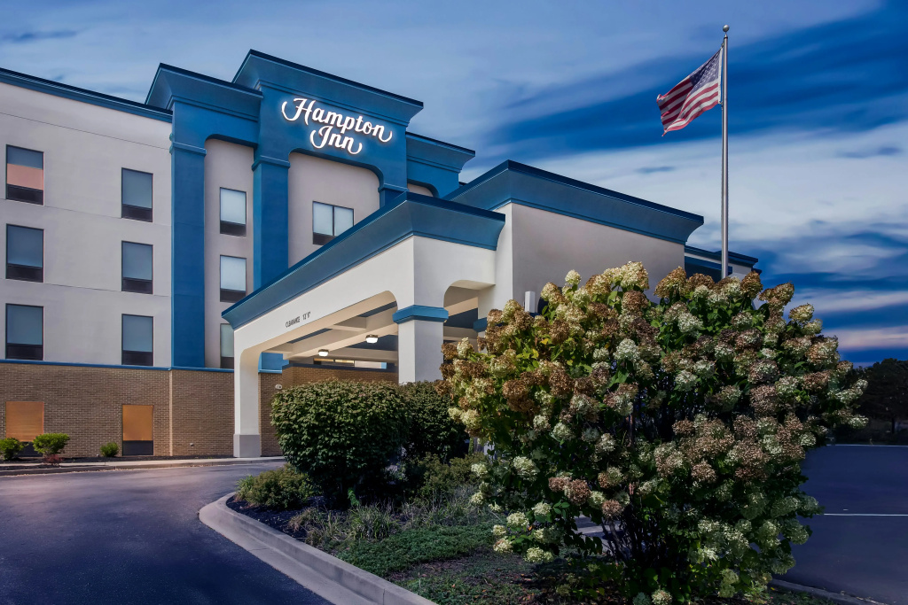 Hampton Inn Huntington University Area