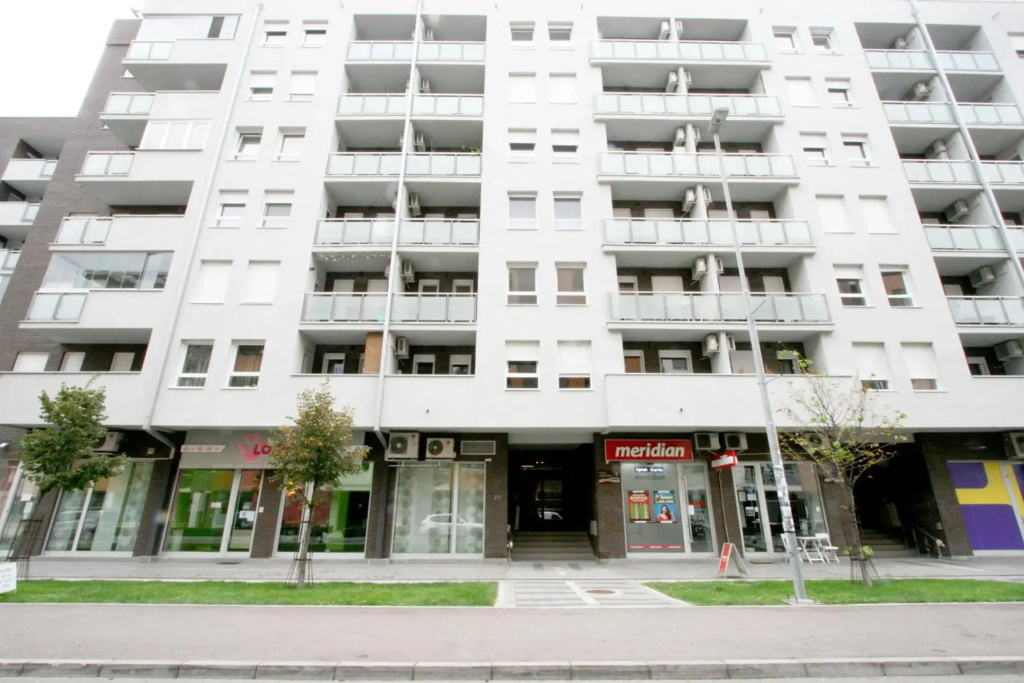 Apartment Moonstone 1