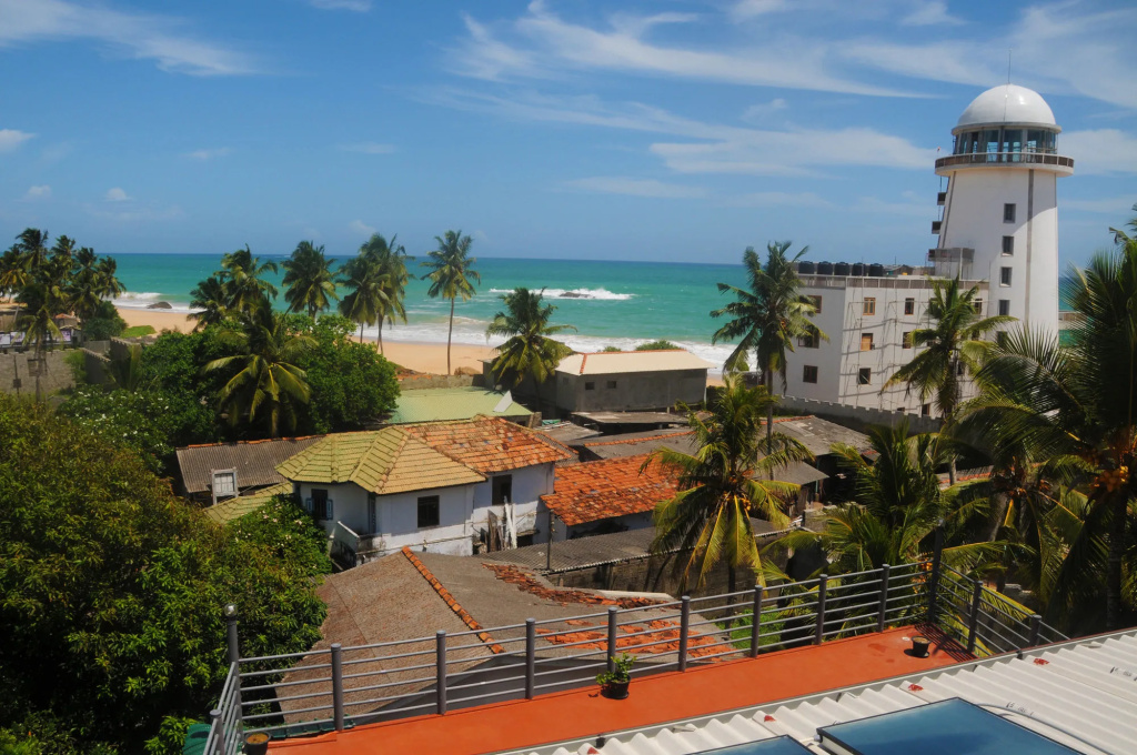 Beach & Waterfront