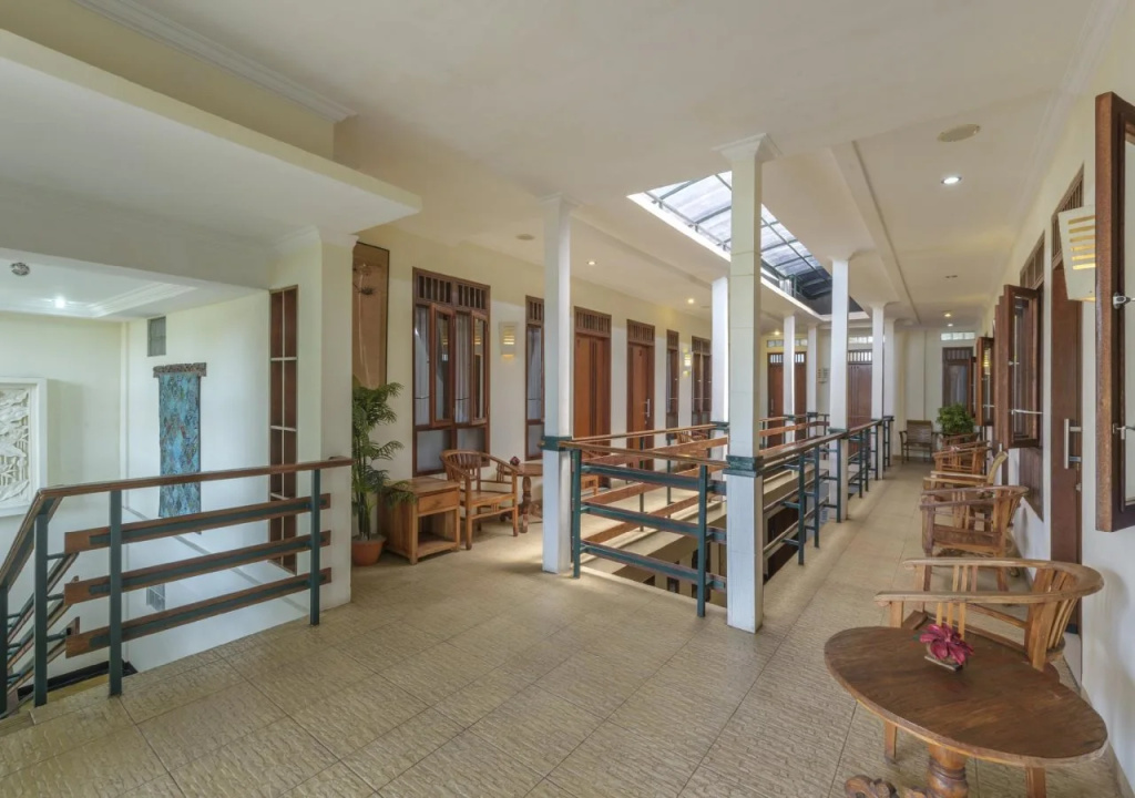 Hotel photo 12