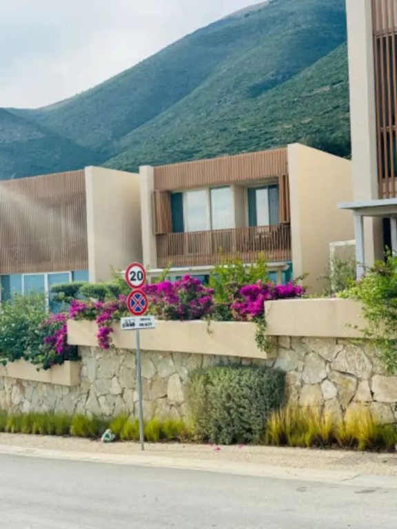 Villa Dea Green Coast 166c Seaview Balcony