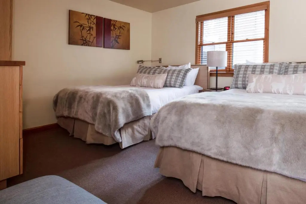 2 Bedrooms Deluxe Apartment