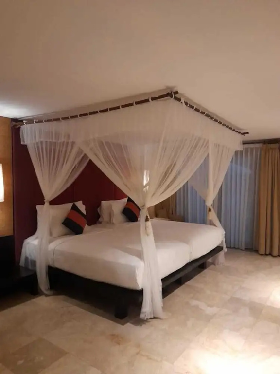The Royal Beach Seminyak Bali - Chambres