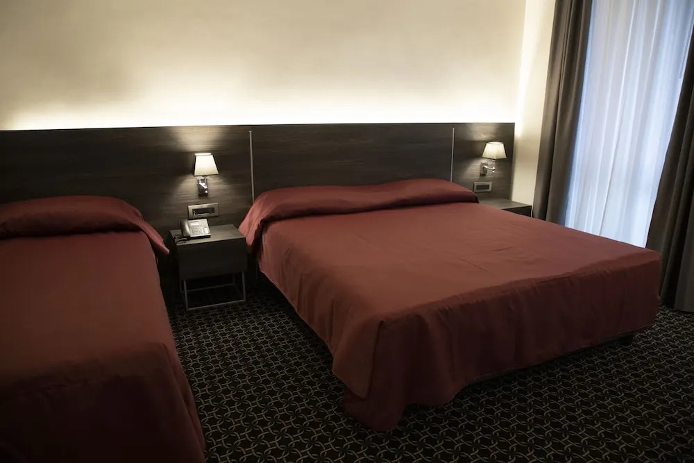 Standard Triple room with balcony
