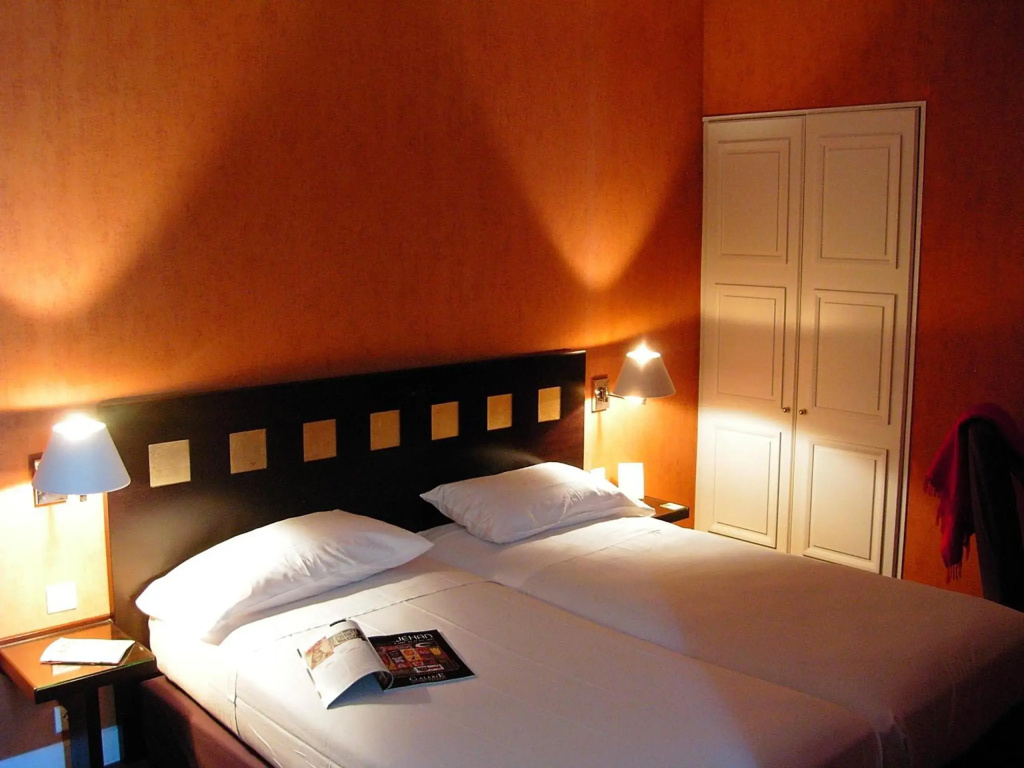 Voir la photo 4 — Hotel De La Jatte