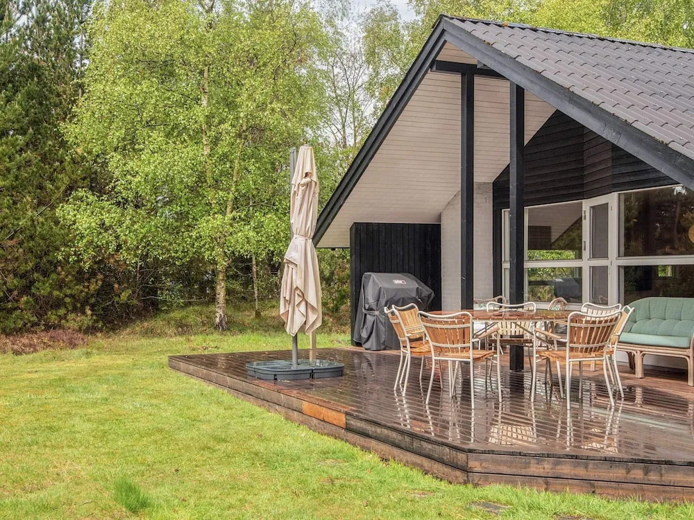 6 Person Holiday Home in Norre Nebel