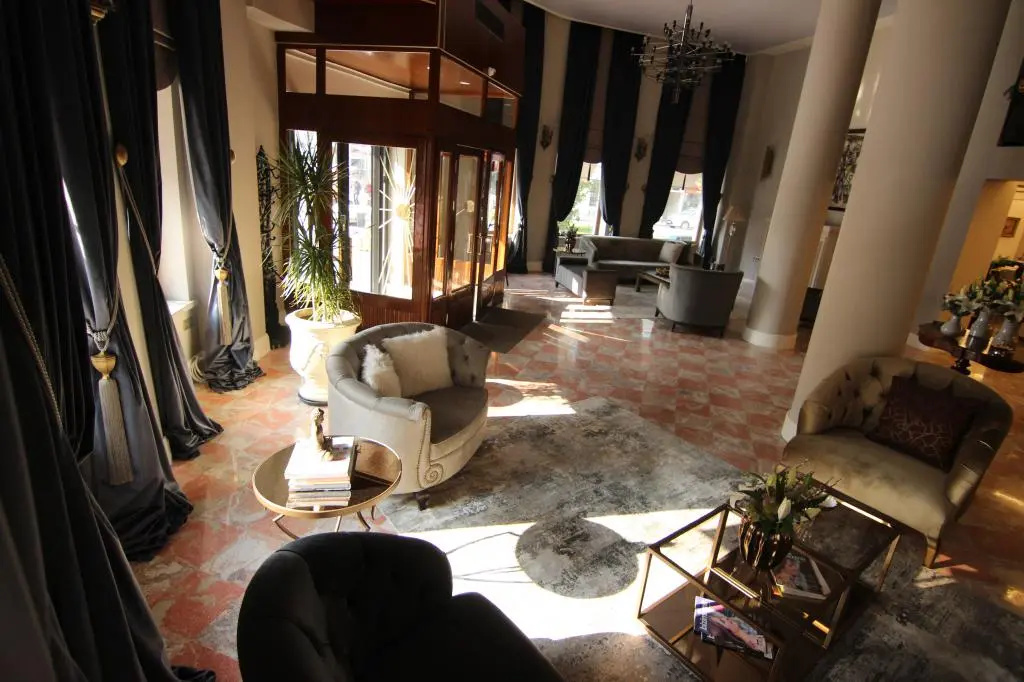 Hotel photo 12