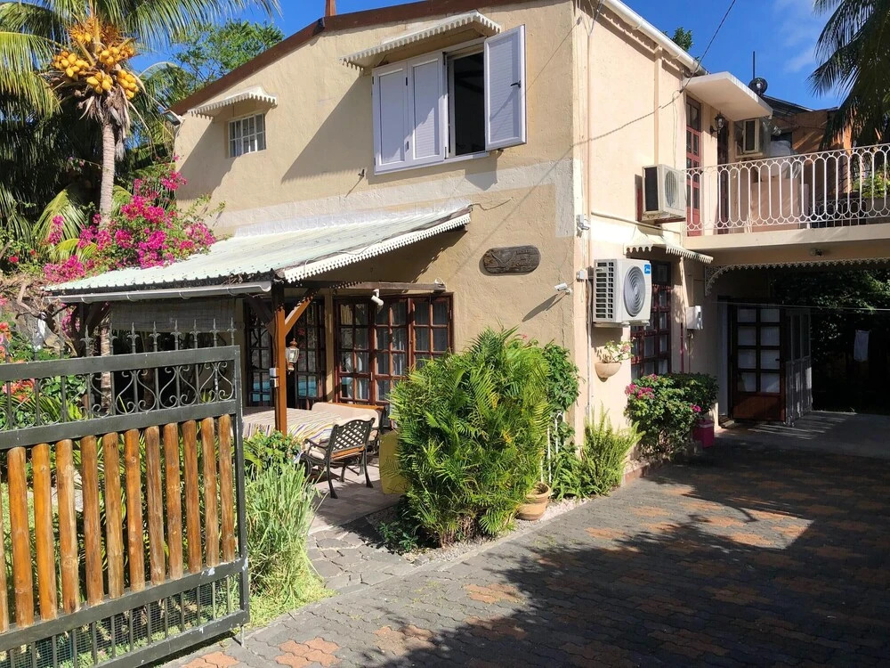 Villa With 3 Bedrooms in Grande Riviere Noire, With Wonderful Mountain View, Private Pool, Enclosed Garden - 1 km From the Beach