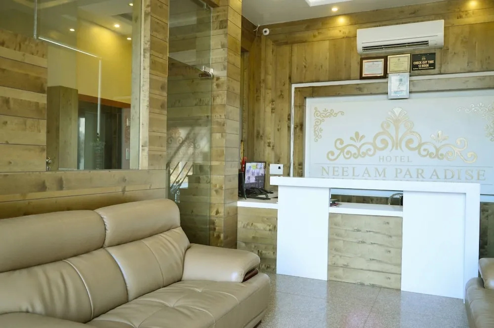 Hotel Neelam Paradise - Général