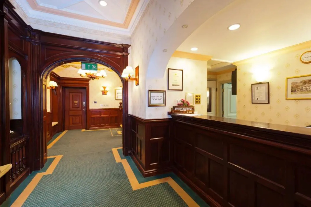 Hotel photo 11