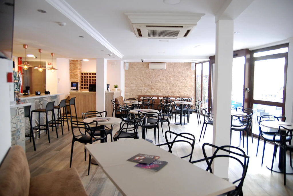 Hotel photo 32