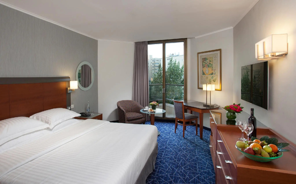 Hotel photo 36
